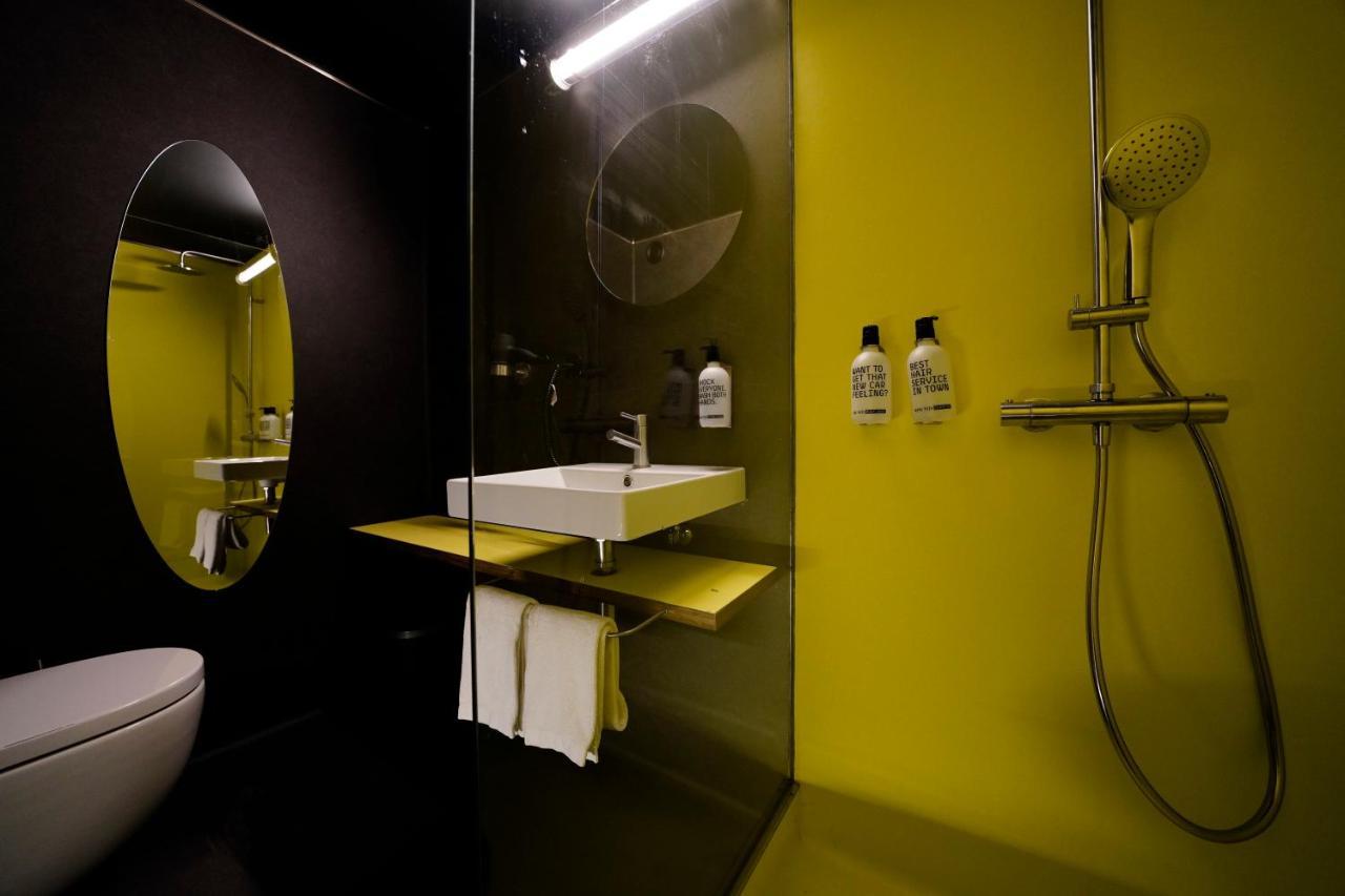 Zero Box Lodge Coimbra Exterior photo